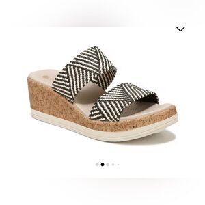 Life Stride Bzees Black and White Striped Wedges